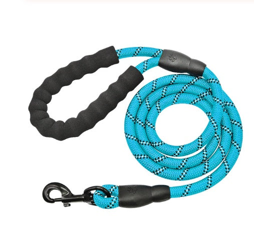 Effortless dog walking with Foam Handled Reflective Nylon Leash. Secure, durable, anti-slip handle. Invest in comfort! Shop Now!