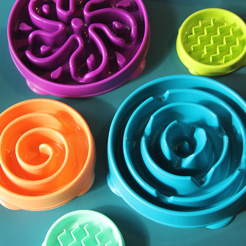 Explore pet-friendly anti-choking bowls for slow feeding. Perfect for visually impaired users & low-bandwidth connections. Enhance meal safety.