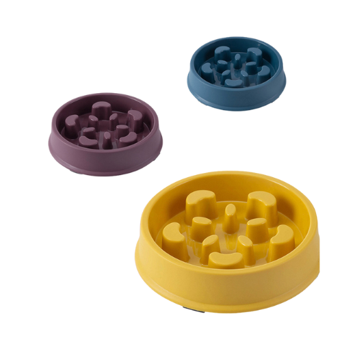 Choking prevention bowl for dogs & cats. Slow feeding solution in various colors. SEO: Pet bowl, slow feed, prevent choking, colorful, low bandwidth.